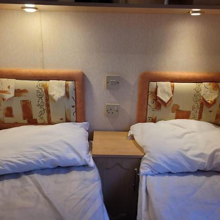 Discover Comfort Home From Home 8-Birth Caravan สเกคเนส ภายนอก รูปภาพ