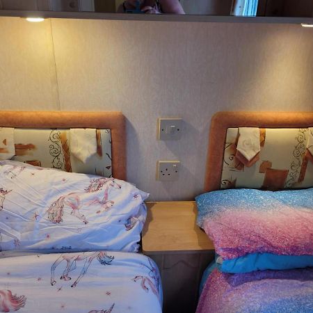 Discover Comfort Home From Home 8-Birth Caravan สเกคเนส ภายนอก รูปภาพ