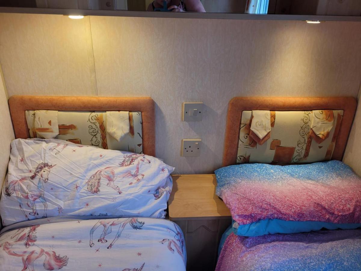 Discover Comfort Home From Home 8-Birth Caravan สเกคเนส ภายนอก รูปภาพ